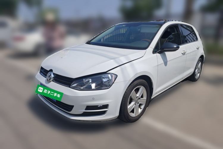 Used Volkswagen Golf 2017 230TSI Automatic Comfort Edition – Celebrating Milestone of One Million Units Guazi used car, China used car export, Used car for sale, Used cars, Cheapest cars for sale
