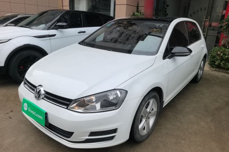 Used Volkswagen Golf 2017 230TSI Automatic Comfort Edition – Celebrating Milestone of One Million Units Guazi used car, China used car export, Used car for sale, Used  cars, Cheapest cars for sale