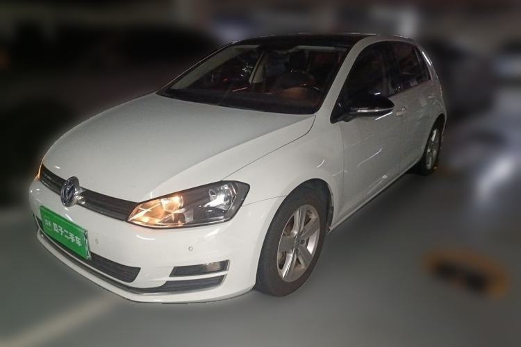 Used Volkswagen Golf 2017 230TSI Automatic Comfort Edition – Celebrating Milestone of One Million Units Guazi used car, China used car export, Used car for sale, Used  cars, Cheapest cars for sale