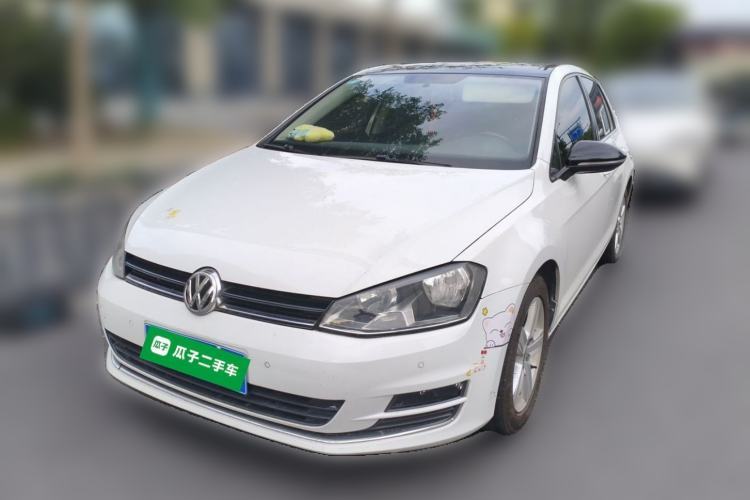 Used Volkswagen Golf 2017 1.6L Automatic Comfort Million-Vehicle Anniversary Edition Guazi used car, China used car export, Used car for sale, Used  cars, Cheapest cars for sale