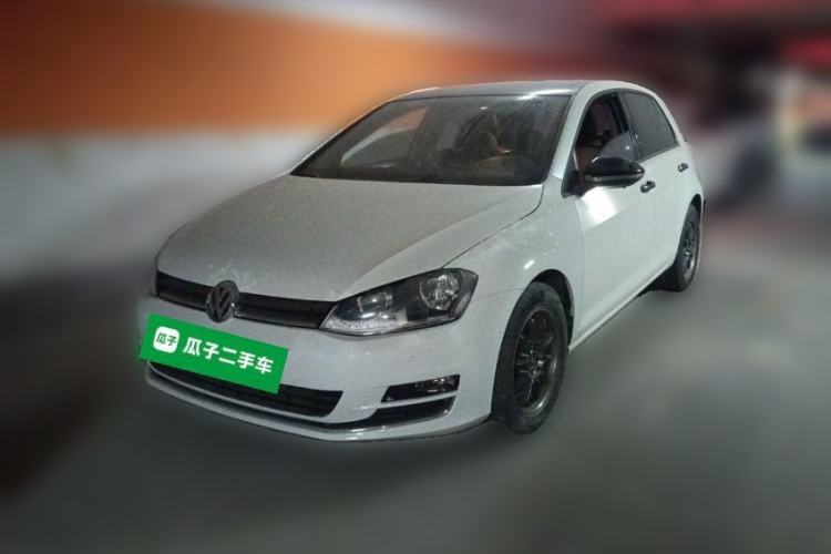 Używany Volkswagen Golf 2017 230TSI Automatic Luxury Million-Vehicle Commemorative Edition Guazi used car, China used car export, Used car for sale, Used cars, Cheapest cars for sale