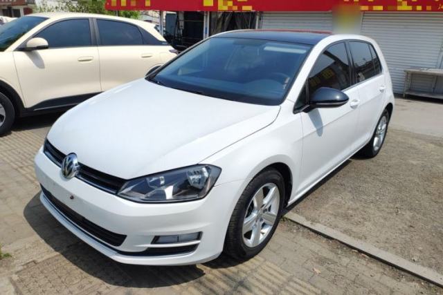 Used Volkswagen Golf 2017 1.6L Automatic Comfort Million-Vehicle Anniversary Edition