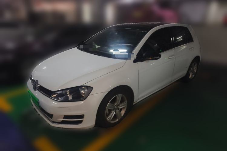 Used Volkswagen Golf 2017 230TSI Automatic Comfort Edition – Celebrating Milestone of One Million Units Guazi used car, China used car export, Used car for sale, Used  cars, Cheapest cars for sale