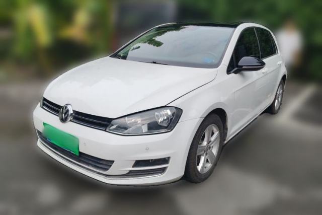 Used Volkswagen Golf 2017 1.6L Automatic Comfort Million-Vehicle Anniversary Edition