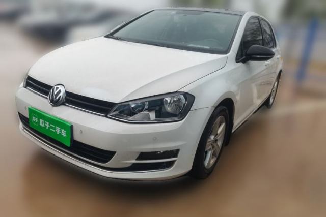Used Volkswagen Golf 2017 1.6L Automatic Comfort Million-Vehicle Anniversary Edition
