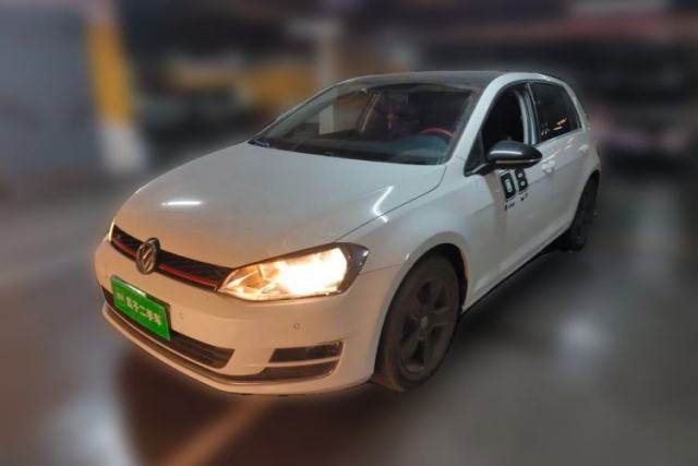 Ojetý Volkswagen Golf 2017 230TSI Automatic Comfort Edition – Celebrating Milestone of One Million Units