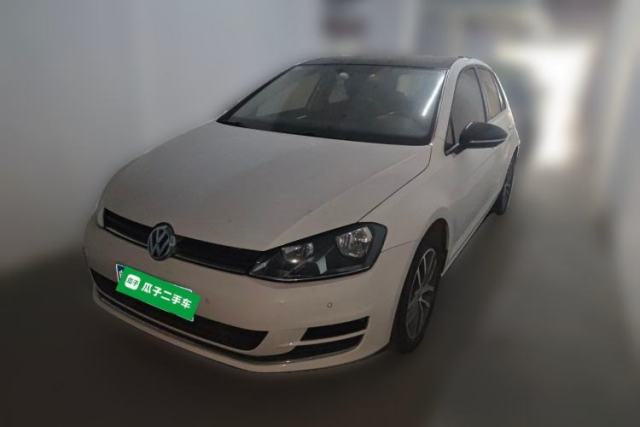 Used Volkswagen Golf 2017 1.6L Automatic Comfort Million-Vehicle Anniversary Edition