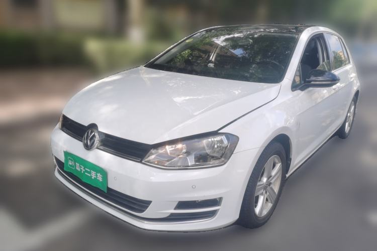 Ojetý Volkswagen Golf 2017 1.6L Automatic Comfort Million-Vehicle Anniversary Edition Guazi used car, China used car export, Used car for sale, Used  cars, Cheapest cars for sale