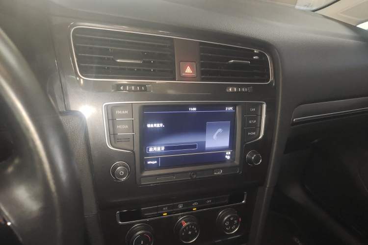 Used Volkswagen Golf 2017 230TSI Automatic Comfort Edition – Celebrating Milestone of One Million Units Audio And AC Panel