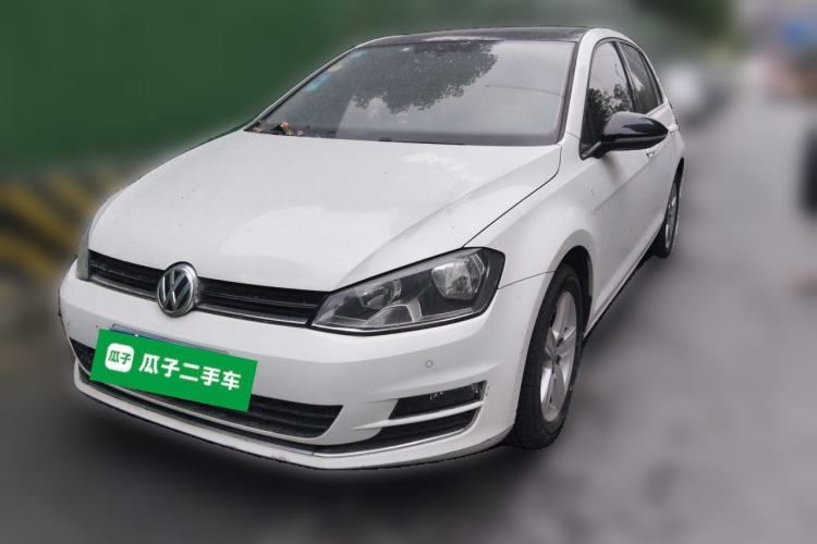 Used Volkswagen Golf 2017 230TSI Automatic Comfort Edition – Celebrating Milestone of One Million Units Guazi used car, China used car export, Used car for sale, Used cars, Cheapest cars for sale
