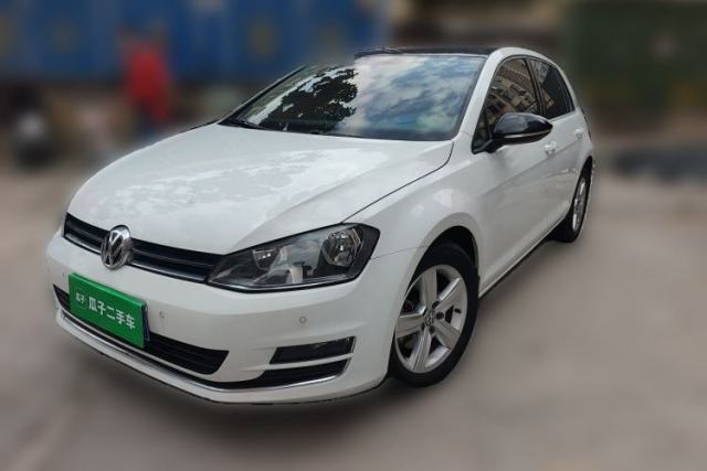 Used Volkswagen Golf 2017 1.6L Automatic Comfort Million-Vehicle Anniversary Edition