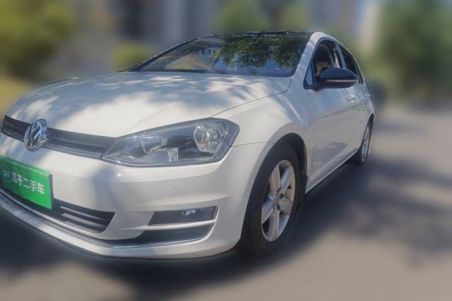 Used Volkswagen Golf 2017 1.6L Automatic Comfort Million-Vehicle Anniversary Edition