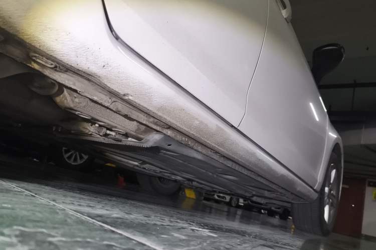 Used Volkswagen Golf 2017 230TSI Automatic Comfort Edition – Celebrating Milestone of One Million Units Chassis Rear Right