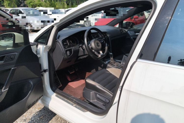 Used Volkswagen Golf 2017 280TSI Automatic R-Line Million-Vehicle Commemorative Edition Driver Seat