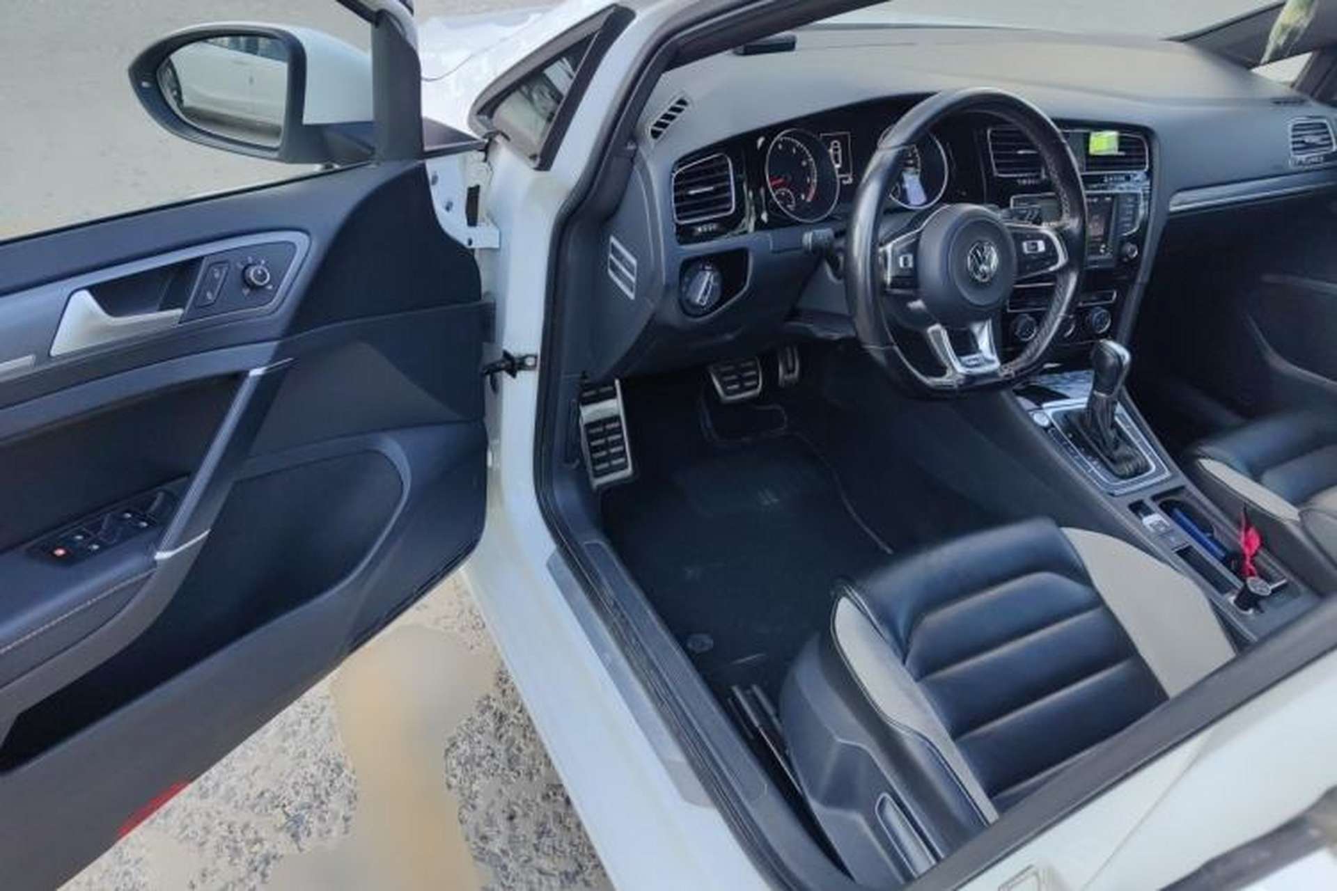 Used Volkswagen Golf 2017 280TSI Automatic R-Line Million-Vehicle Commemorative Edition Driver Seat
