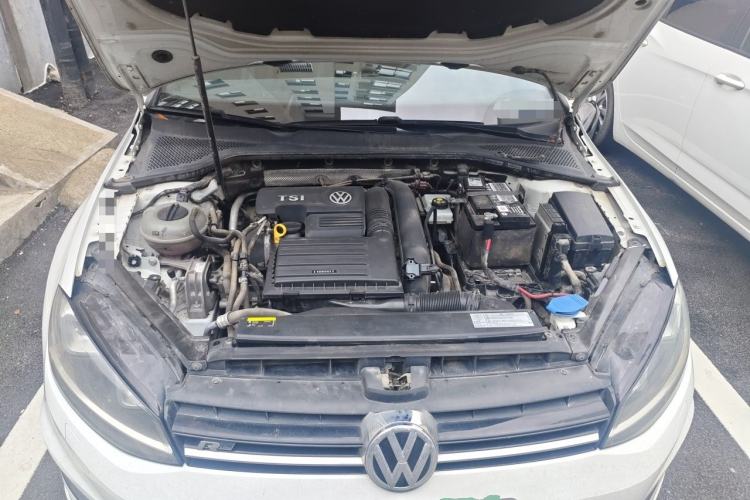 Used Volkswagen Golf 2017 280TSI Automatic R-Line Million-Vehicle Commemorative Edition Engine Bay