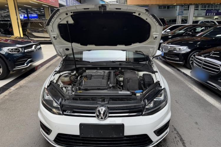 Used Volkswagen Golf 2017 280TSI Automatic R-Line Million-Vehicle Commemorative Edition Engine Bay