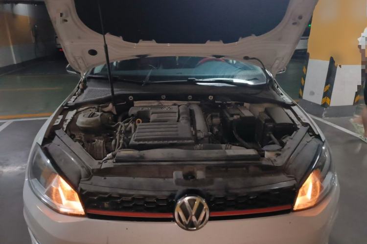 Used Volkswagen Golf 2017 230TSI Automatic Comfort Edition – Celebrating Milestone of One Million Units Engine Bay