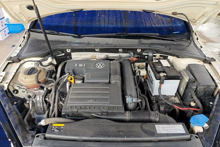 Used Volkswagen Golf 2017 230TSI Automatic Comfort Edition – Celebrating Milestone of One Million Units Engine Bay