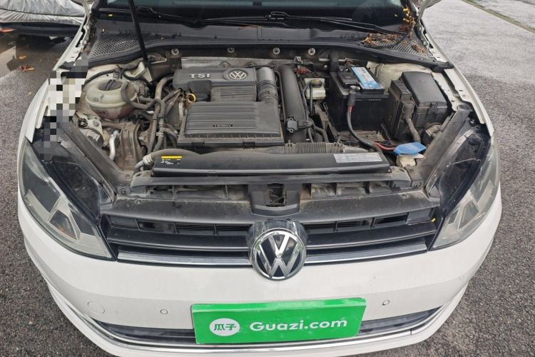 Used Volkswagen Golf 2017 230TSI Automatic Comfort Edition – Celebrating Milestone of One Million Units Engine Bay