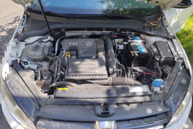 Used Volkswagen Golf 2017 230TSI Automatic Comfort Edition – Celebrating Milestone of One Million Units Engine Bay