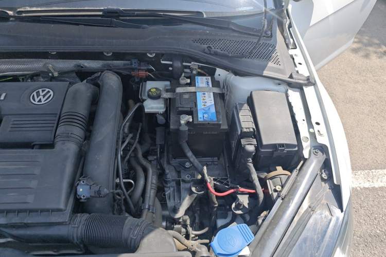 Used Volkswagen Golf 2017 230TSI Automatic Comfort Edition – Celebrating Milestone of One Million Units Engine Bay Left