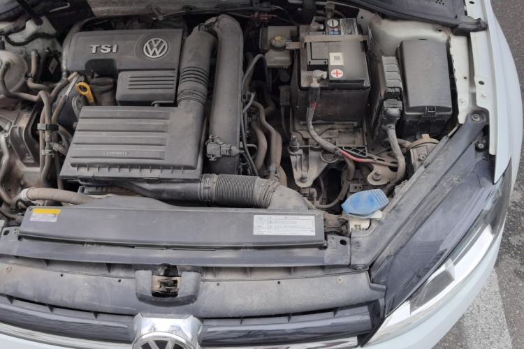 Used Volkswagen Golf 2017 230TSI Automatic Luxury Million-Vehicle Commemorative Edition Engine Bay Left