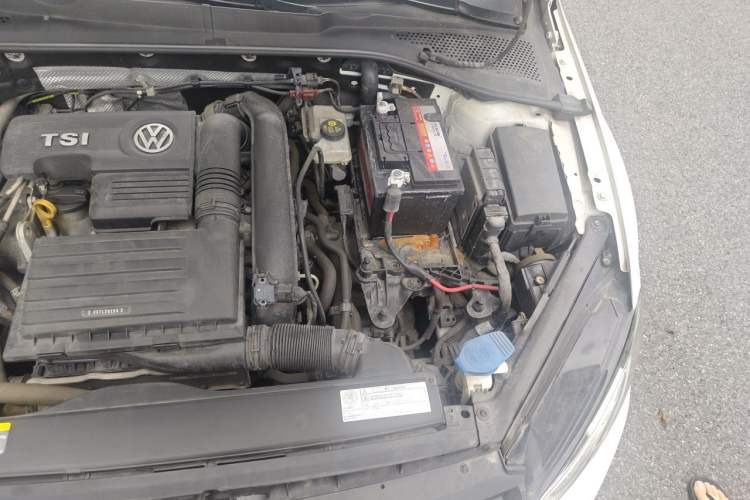Used Volkswagen Golf 2017 230TSI Automatic Comfort Edition – Celebrating Milestone of One Million Units Engine Bay Left