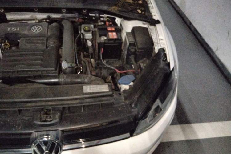 Used Volkswagen Golf 2017 230TSI Automatic Comfort Edition – Celebrating Milestone of One Million Units Engine Bay Left
