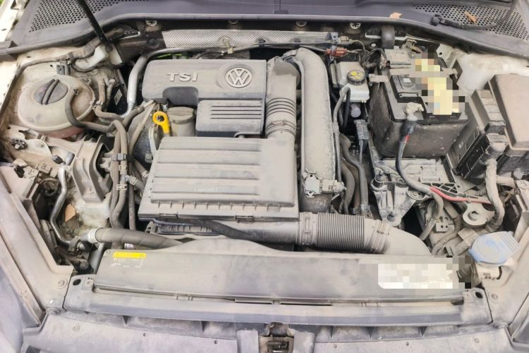 Used Volkswagen Golf 2017 280TSI Automatic R-Line Million-Vehicle Commemorative Edition Engine Bay
