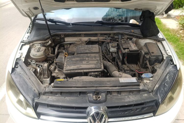Used Volkswagen Golf 2017 1.6L Automatic Comfort Million-Vehicle Anniversary Edition Engine Bay