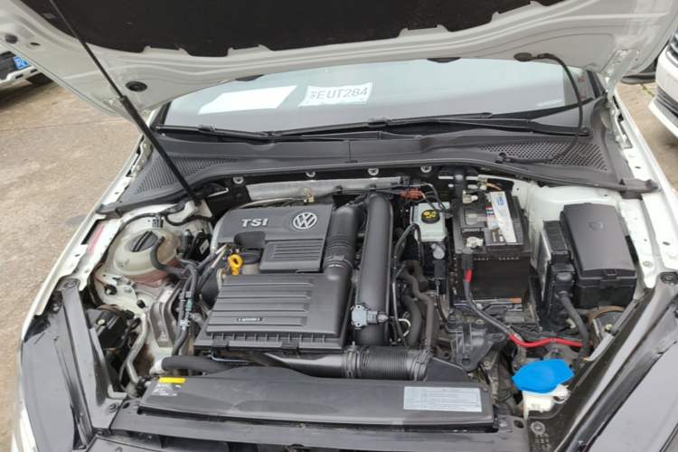 Used Volkswagen Golf 2017 230TSI Automatic Comfort Edition – Celebrating Milestone of One Million Units Engine Bay