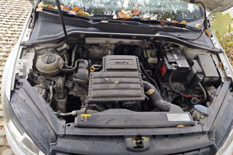 Used Volkswagen Golf 2017 1.6L Automatic Comfort Million-Vehicle Anniversary Edition Engine Bay