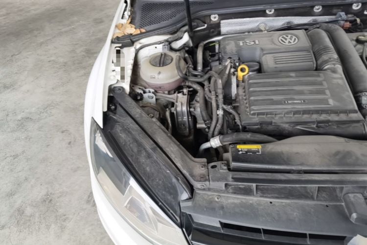 Used Volkswagen Golf 2017 230TSI Automatic Comfort Edition – Celebrating Milestone of One Million Units Engine Bay Right