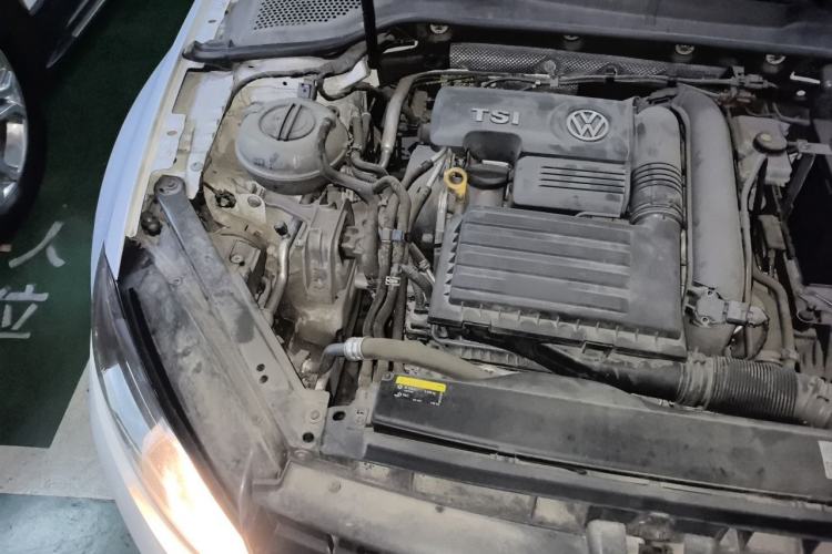 Used Volkswagen Golf 2017 230TSI Automatic Comfort Edition – Celebrating Milestone of One Million Units Engine Bay Right