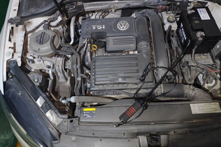 Used Volkswagen Golf 2017 230TSI Automatic Comfort Edition – Celebrating Milestone of One Million Units Engine Bay Right