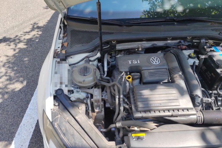 Used Volkswagen Golf 2017 230TSI Automatic Comfort Edition – Celebrating Milestone of One Million Units Engine Bay Right