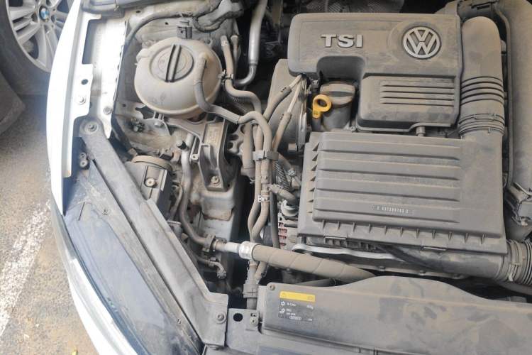 Used Volkswagen Golf 2017 230TSI Automatic Comfort Edition – Celebrating Milestone of One Million Units Engine Bay Right