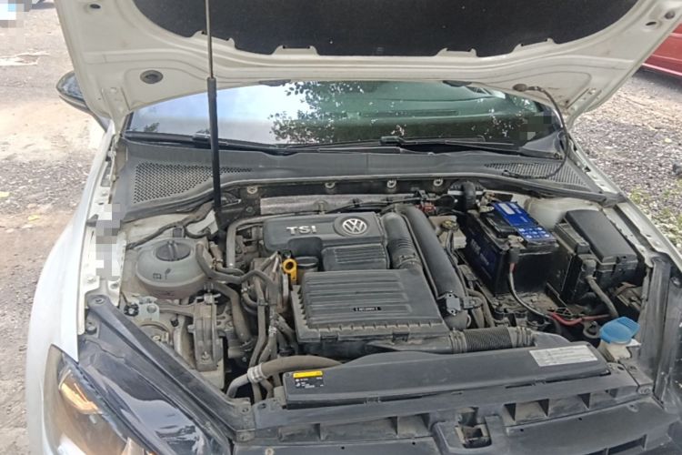 Used Volkswagen Golf 2017 230TSI Automatic Comfort Edition – Celebrating Milestone of One Million Units Engine Bay Right