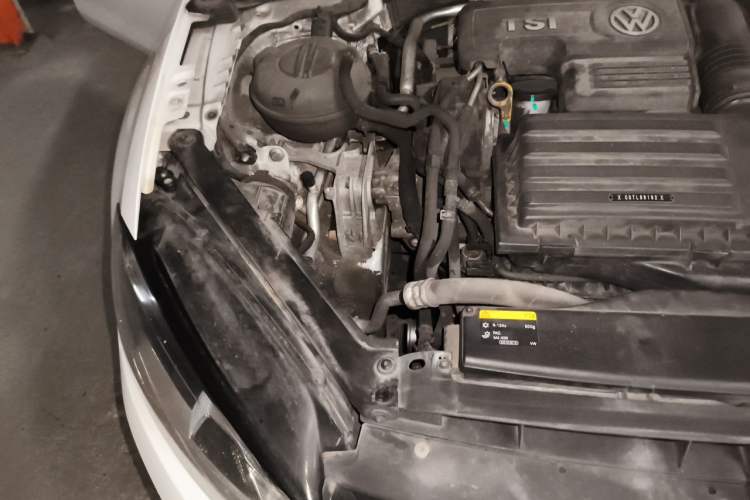 Used Volkswagen Golf 2017 230TSI Automatic Comfort Edition – Celebrating Milestone of One Million Units Engine Bay Right