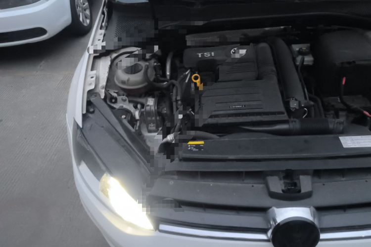 Used Volkswagen Golf 2017 230TSI Automatic Luxury Million-Vehicle Commemorative Edition Engine Bay Right