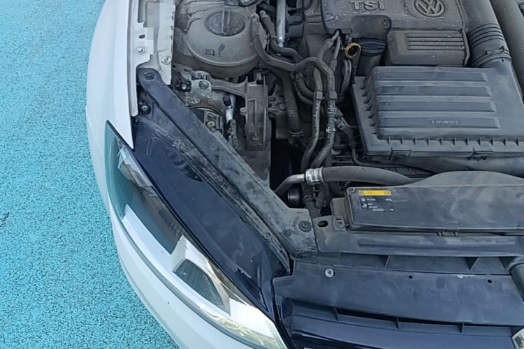 Used Volkswagen Golf 2017 230TSI Automatic Comfort Edition – Celebrating Milestone of One Million Units Engine Bay Right