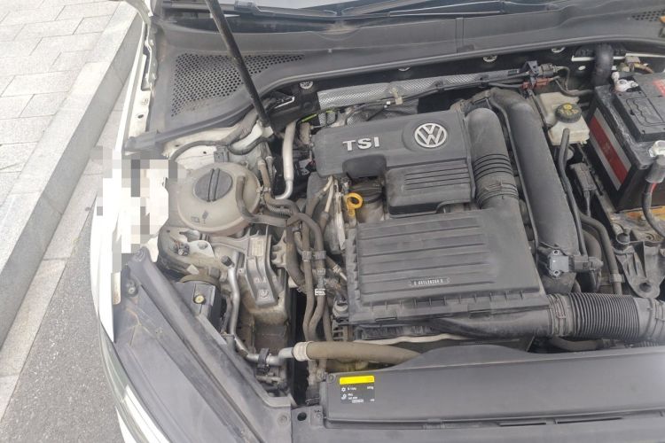 Used Volkswagen Golf 2017 230TSI Automatic Comfort Edition – Celebrating Milestone of One Million Units Engine Bay Right