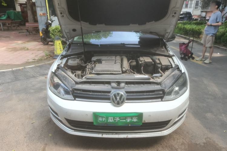 Used Volkswagen Golf 2017 230TSI Automatic Comfort Edition – Celebrating Milestone of One Million Units Engine Bay