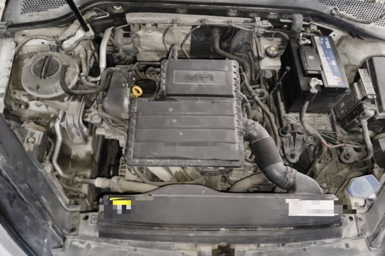 Used Volkswagen Golf 2017 1.6L Automatic Comfort Million-Vehicle Anniversary Edition Engine Bay