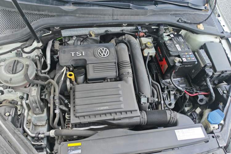 Used Volkswagen Golf 2017 230TSI Automatic Comfort Edition – Celebrating Milestone of One Million Units Engine Bay