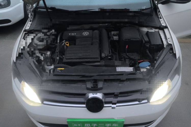 Used Volkswagen Golf 2017 230TSI Automatic Luxury Million-Vehicle Commemorative Edition Engine Bay
