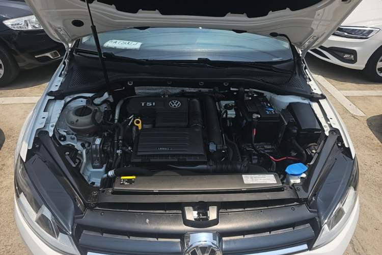 Used Volkswagen Golf 2017 230TSI Automatic Comfort Edition – Celebrating Milestone of One Million Units Engine Bay