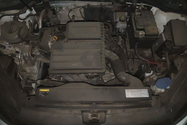 Used Volkswagen Golf 2017 1.6L Automatic Comfort Million-Vehicle Anniversary Edition Engine Bay