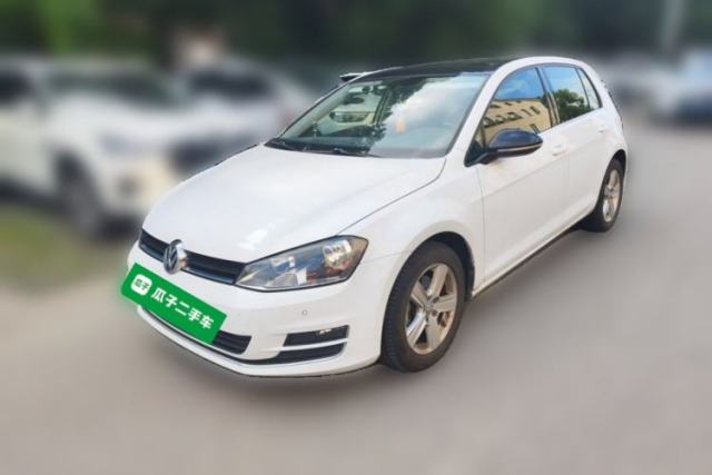 Used Volkswagen Golf 2017 1.6L Automatic Comfort Million-Vehicle Anniversary Edition